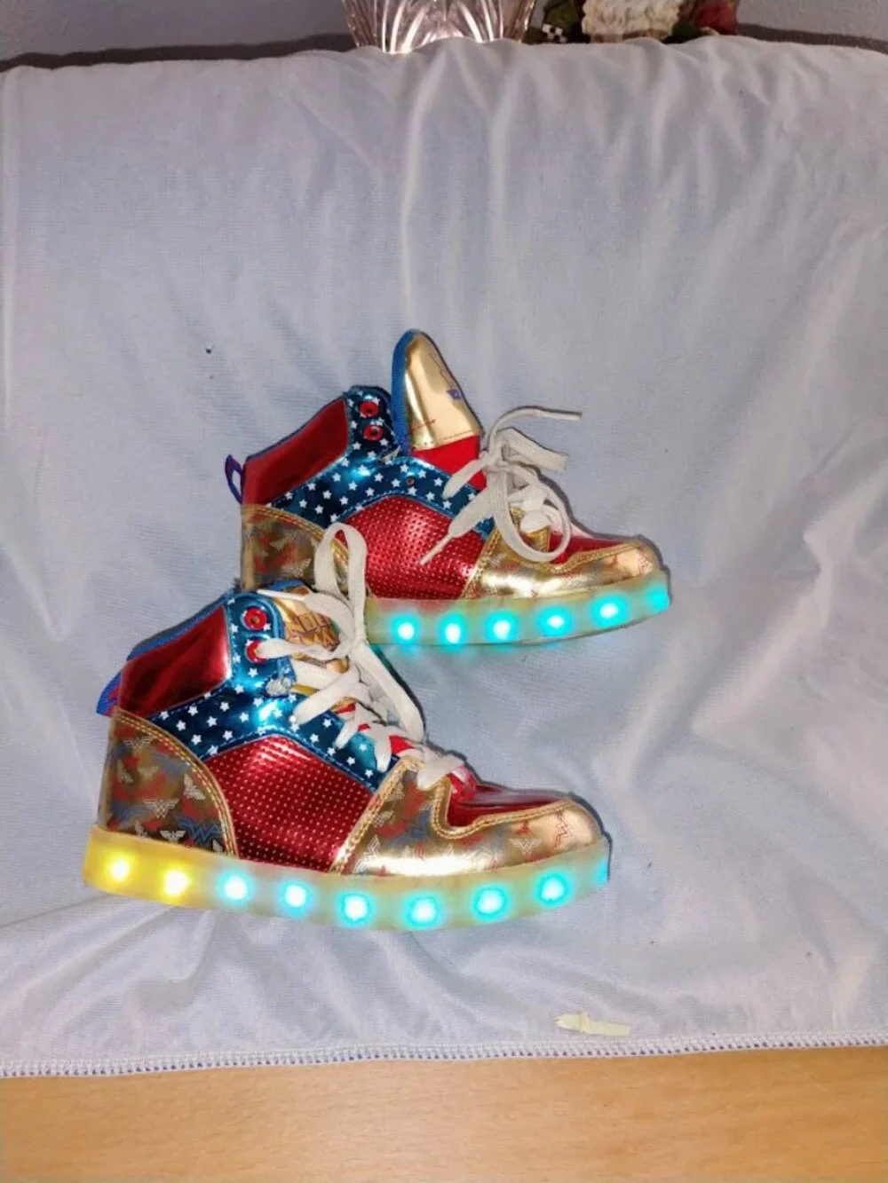 WonderWoman brand dc